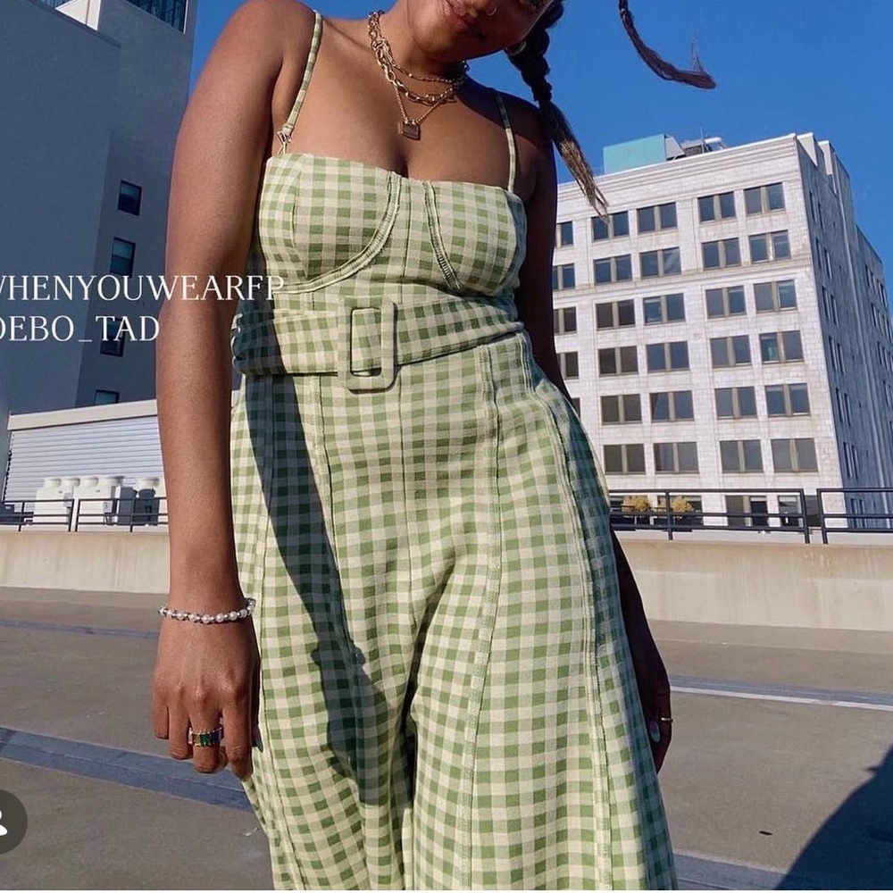 Free People Hold Me Tight Jumpsuit Small NWOT Green Gingham - Picture 10 of 10